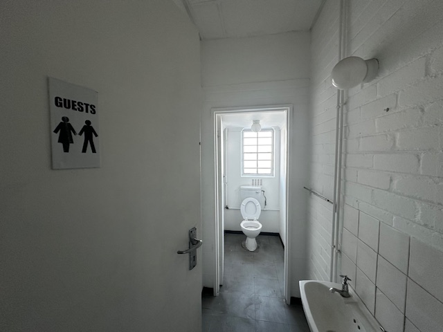 To Let Commercial Property for Rent in Maitland Western Cape